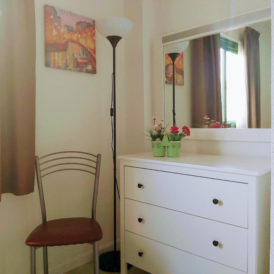 Antonella's House- Parque Don Jose - Free Wifi Apartment *